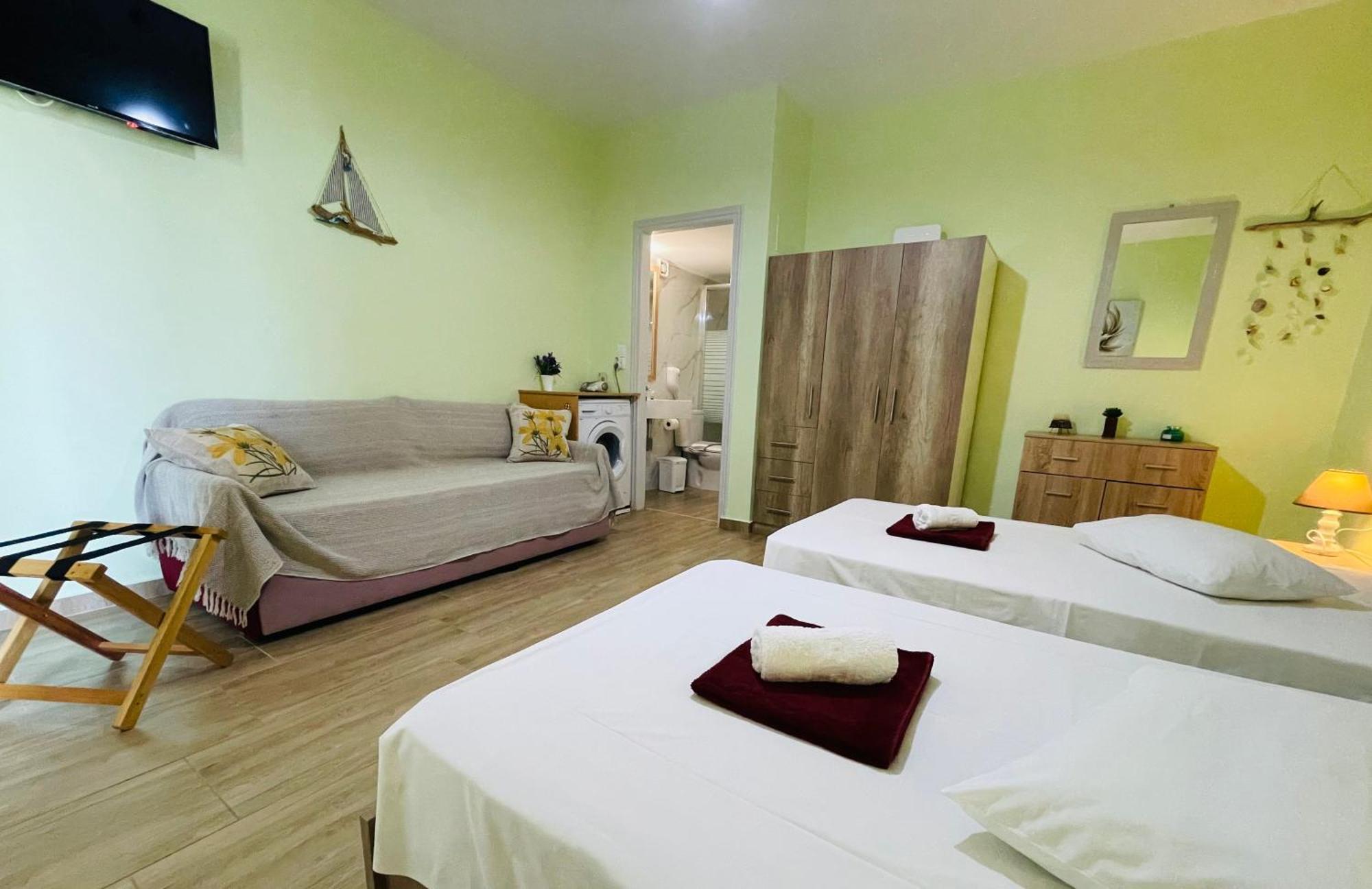 Fergani Apartments Moudhros ภายนอก รูปภาพ