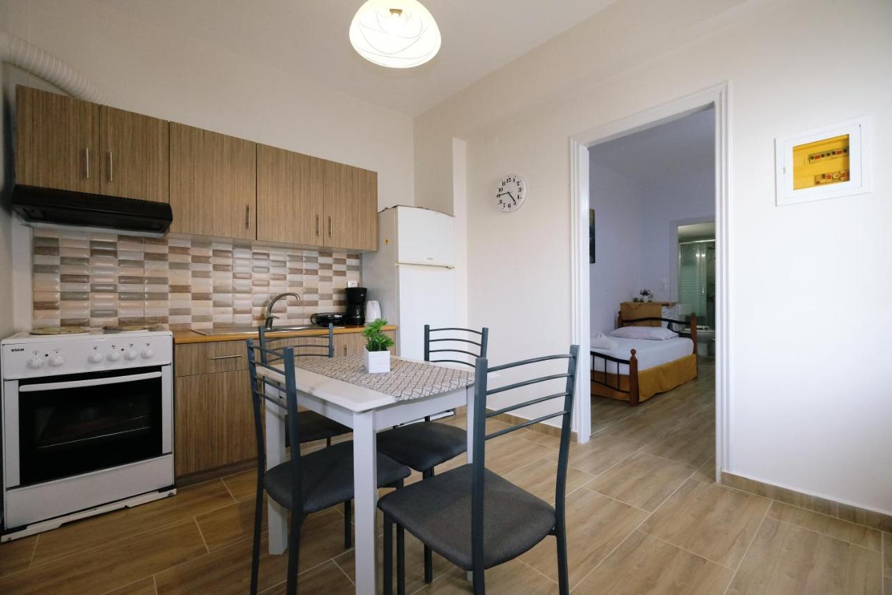 Fergani Apartments Moudhros ภายนอก รูปภาพ